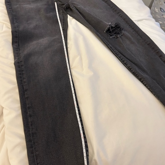 SOLD❗️Levi’s wedgie straight 28 washed black - Picture 8 of 12